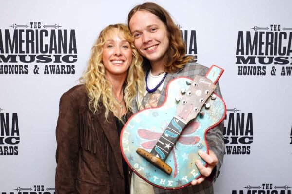Billy Strings Wife: The Untold Story Behind the Music Billy Strings Wife