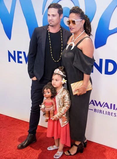 Jay Ryan Wife