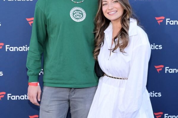 Joe Burrow Wife Cancer: A Story of Strength and Resilience Joe Burrow Wife Cancer