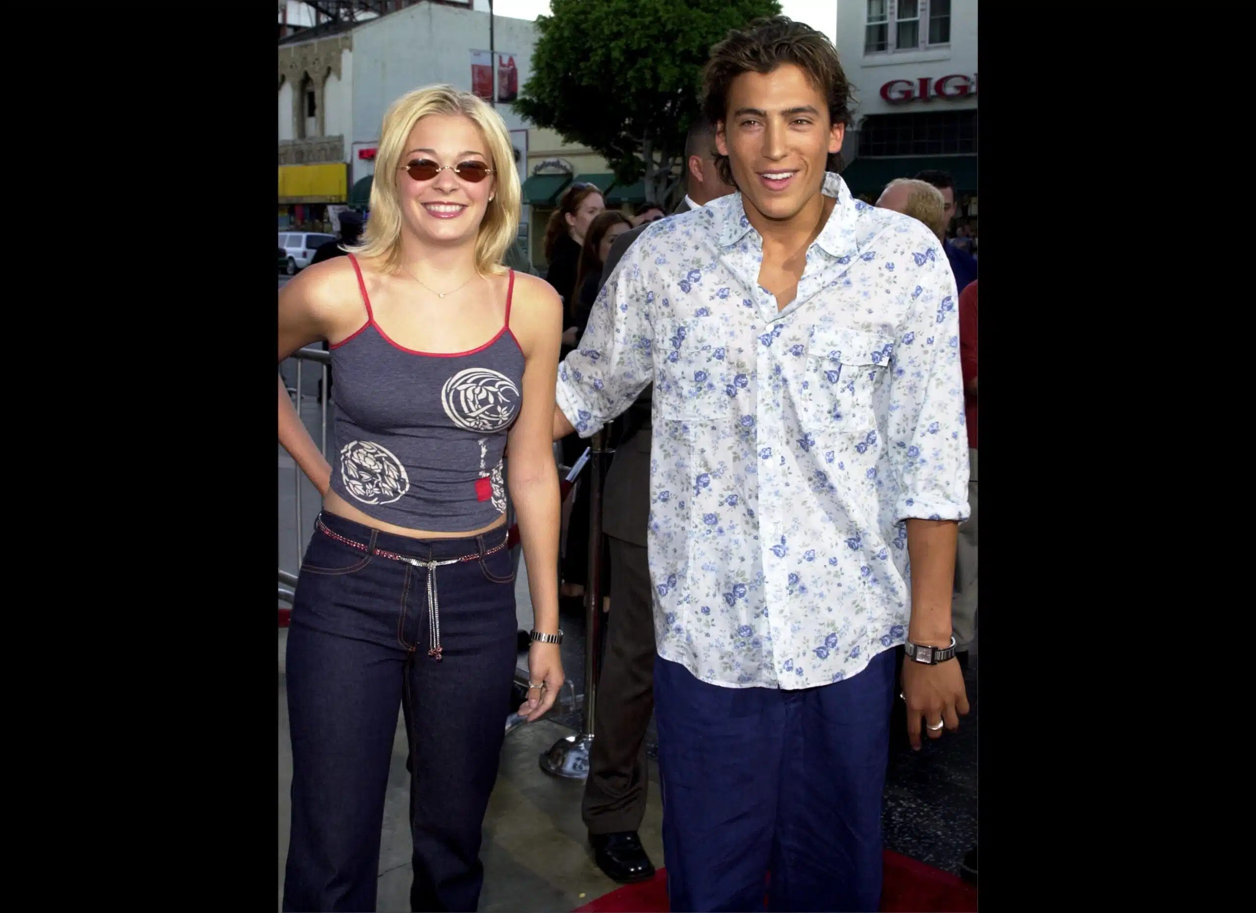 Jonathan Taylor Thomas Wife Natalie Wright
