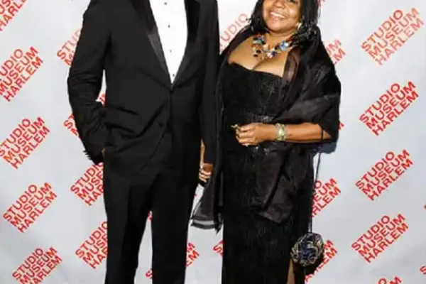 Bill Whitaker Wife Photo: A Glimpse into Their Private Life Bill Whitaker Wife Photo